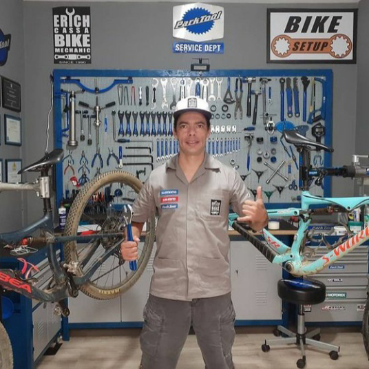 Erich Cassa Mechanic Bike - instrutor no curso online Bike Setup